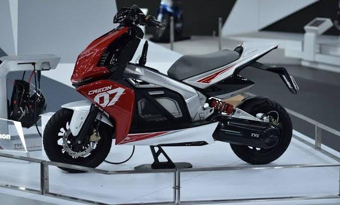 Bajaj और TVS ने OLA को दी कड़ी टक्कर,अब बन गई तीसरे नंबर की कंपनी