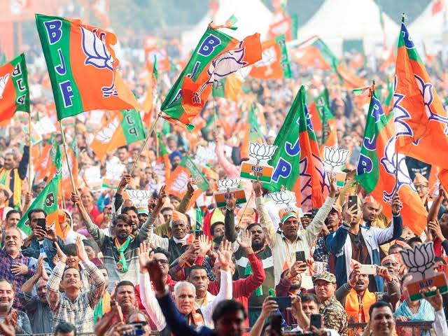 हमारी सभी योजनाओं ने देशवासियों की उम्मीदों को नए पंख दिए हैं,एनडीए सरकार के 11 वर्ष पूरे होने पर बोले पीएम मोदी 1 1000531533