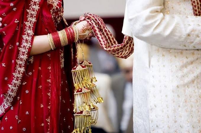 मुस्लिम युवक और हिंदू लड़की के शादी मामले में सुप्रीम कोर्ट ने सुनाया अहम फैसला,राज्य सरकार को दे दी चेतावनी 1 1000533045
