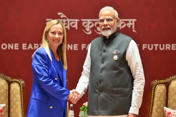 G-7 शिखर सम्मेलन में आज गरजेंगे PM मोदी,ट्रंप समेत कई नेताओं के साथ करेंगे द्विपक्षीय मुलाकात 1 1000536297