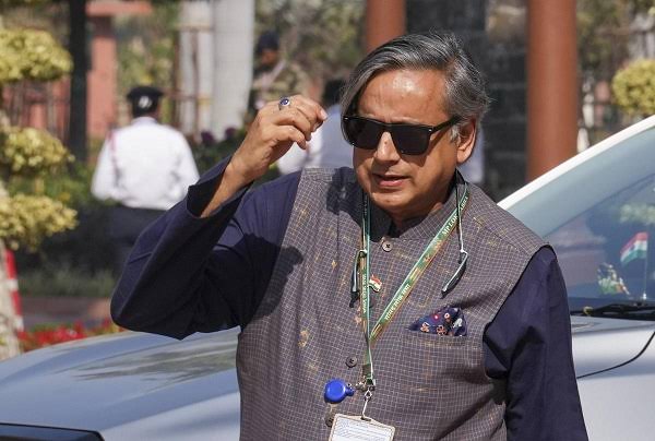 शशि थरूर को कांग्रेस पार्टी करेगी बर्खास्त,खरगे की सामने आई बयान 1 1000541090