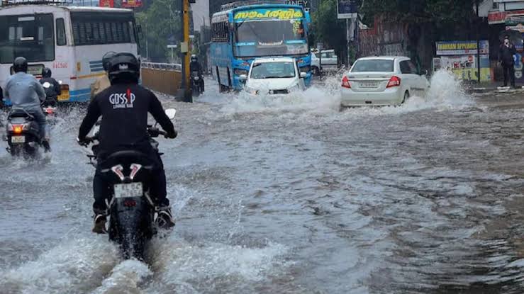 मानसून ने बदली करवट,मौसम ने बिगाड़ा देश के कई राज्यों का हालात 1 1000542879