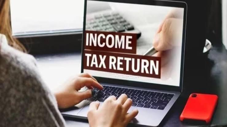 अब स्वयं भरिए अपना इनकम टैक्स रिटर्न,जान लीजिए क्या है प्रोसेस?