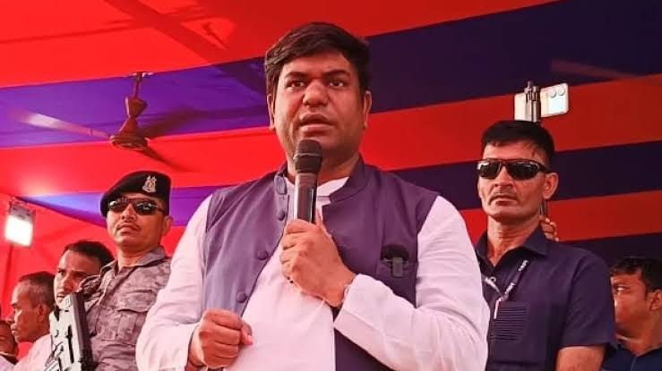 मुकेश साहनी ने बड़ा दी तेजस्वी की टेंशन,कहा-60 सीटों पर लड़ेगी VIP