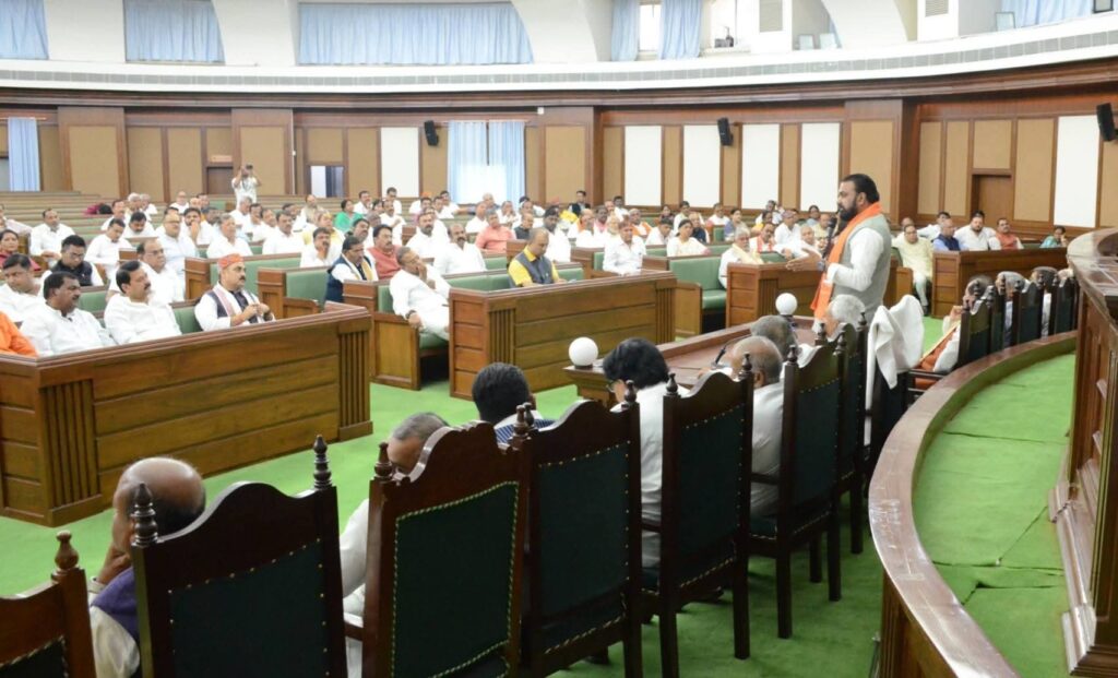 भाजपा-जेडीयू में नहीं चल रही है सब कुछ ठीक!कल वाले मामले ने पकड़ा राजनीतिक तूफान 1 1000555448