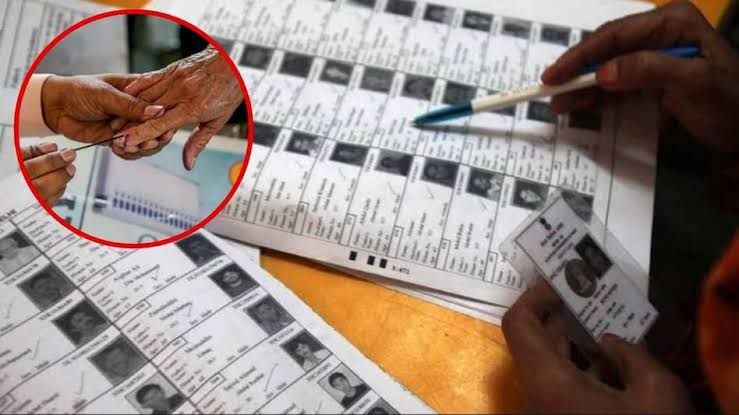 चुनाव आयोग पर विपक्ष ने लगाई गंभीर आरोप,बिहार चुनाव से पहले हो गया खेल!