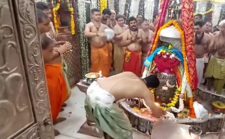 आज से सावन की हुई शुरुआत,पहले दिन उमड़ी श्रद्धालुओं की भीड़