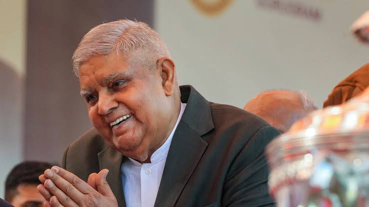 धनखड़ के इस्तीफे पर कांग्रेस ने उठाई सवाल,इसके पीछे कुछ और है गहरे कारण
