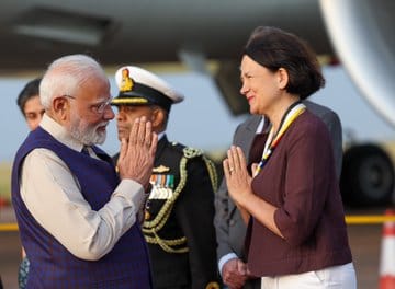 प्रधानमंत्री मोदी का लंदन में हुआ गर्मजोशी से स्वागत,दोनों देशों के बीच होंगे कई समझौते पर साइन