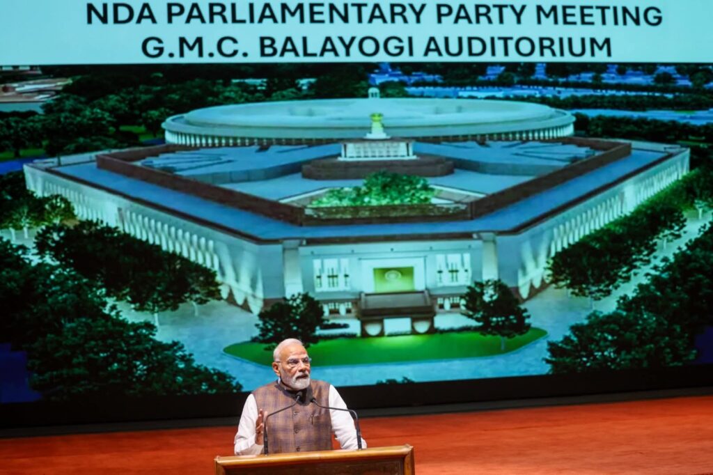 उपराष्ट्रपति के लिए राधाकृष्णन को अपना समर्थन दें,पीएम मोदी ने सभी दलों से की अपील 1 1000573259