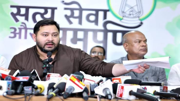 नया रिकॉर्ड कायम करने के लिए तैयार है तेजस्वी,सीएम बनने की राह पर दिख रहे है आगे