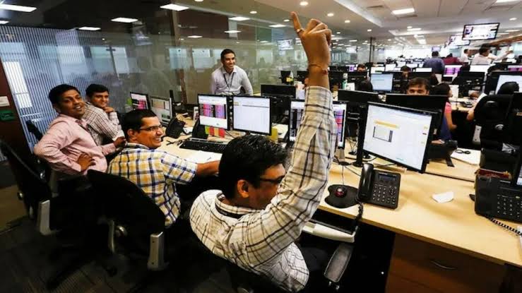 हरे निशान में आज रहा भारतीय शेयर बाजार,इन्वेस्टर्स के चेहरे पर लौटी रौनक