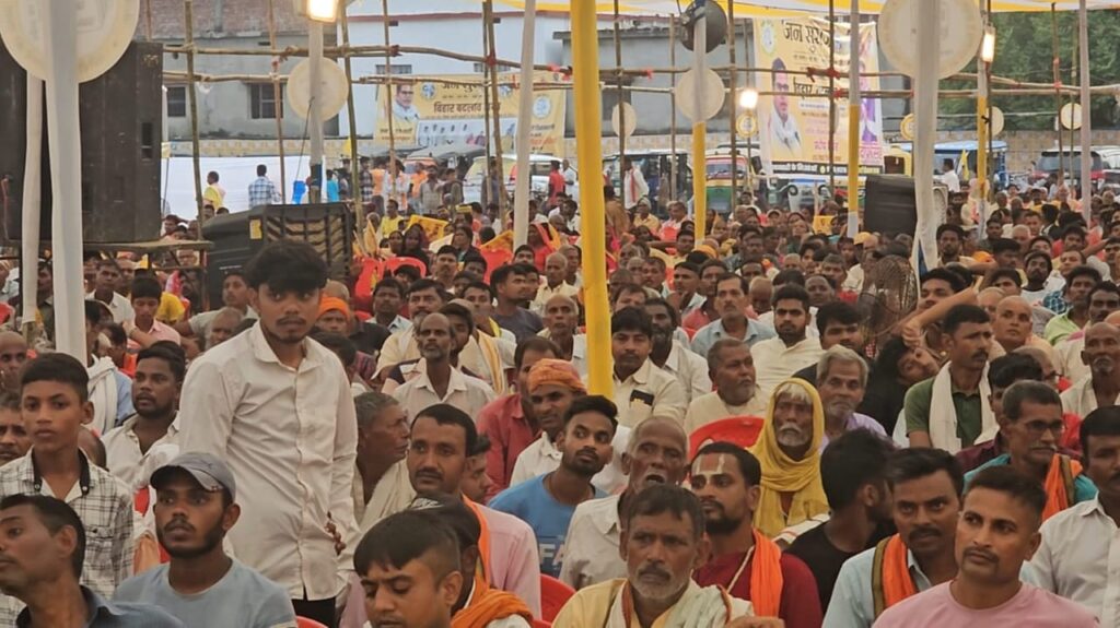 प्रशांत किशोर ने लालू-तेजस्वी पर बोला हमला,9वीं फेल बेटे को बनना चाहते हैं बिहार का राजा 1 1000587073