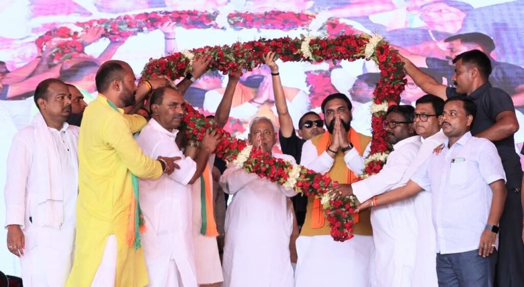 महिलाओं के लिए कुछ नहीं किया,नीतीश कुमार ने लालू यादव पर बोला हमला 1 1000593598