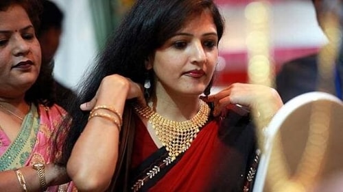 पिछले 5 सालों में सबसे आगे रहा सोना,निवेश करने का अभी है सबसे अच्छा मौका 1 1000593627