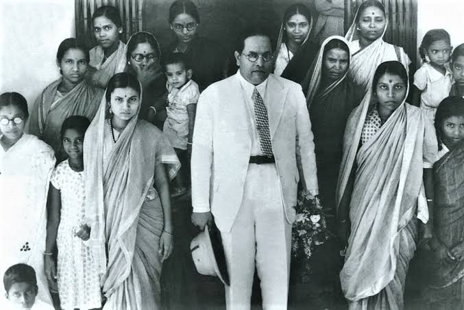 दलितों की ऐसी स्थिति के लिए कौन है जिम्मेदार,क्यों नहीं बन पाए मजबूत? 1 1000605742