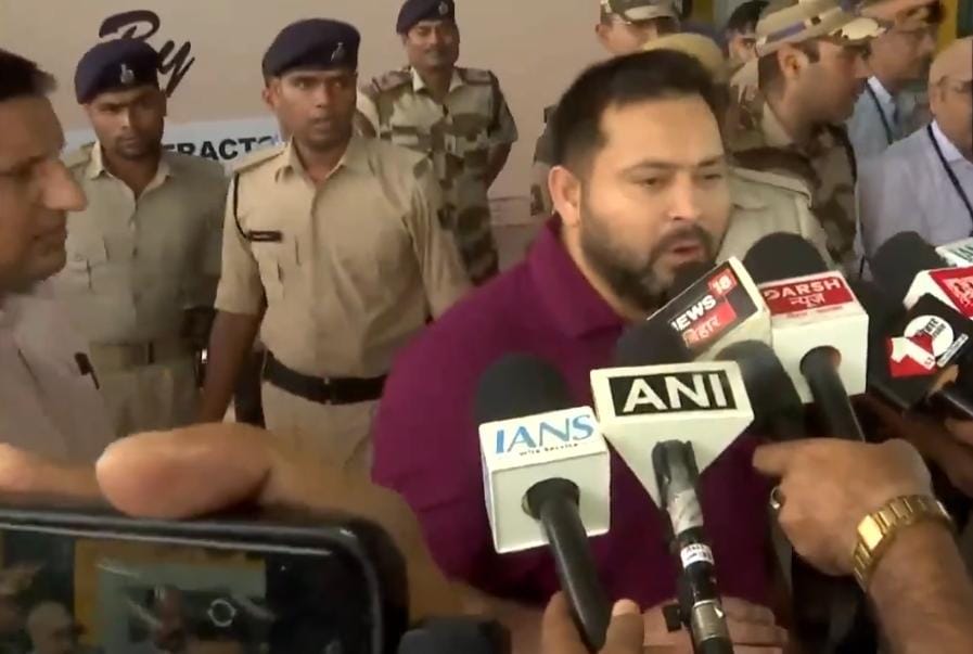 महागठबंधन के घोषणा पत्र में ये कुछ है खास,जान लीजिए तेजस्वी ने क्या किया ऐलान? 1 1000614786