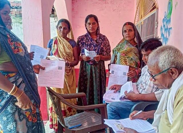 जानिए पूरे बिहार में कितने बढ़ गए वोटर?47 लाख नाम कटे तो 21 लाख जुड़े