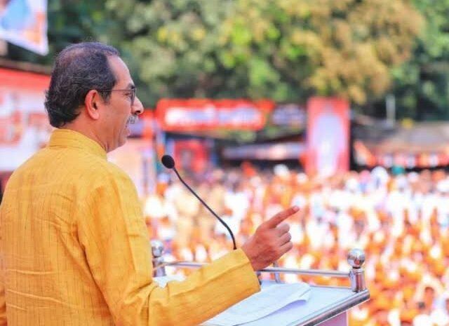  उद्वव की पार्टी ने संघ के DNA पर उठाए सवाल,RSS का लक्ष्य ‘हिंदू पाकिस्तान’ बनाना है