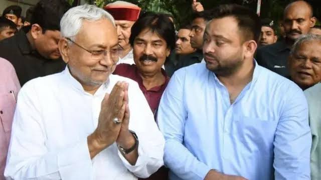 महिला वोटरों को लुभाने वाले वादे से क्या होगा विकास?महिला उम्मीदवारों को नहीं मिला टिकट 1 1000617402