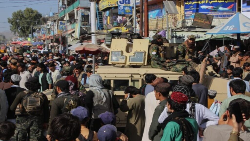 क्या ख्वाजा आसिफ सिर्फ भारत के पीछे पड़े है?अफगानिस्तान से फिर से उलझा पाकिस्तान 1 1000618252