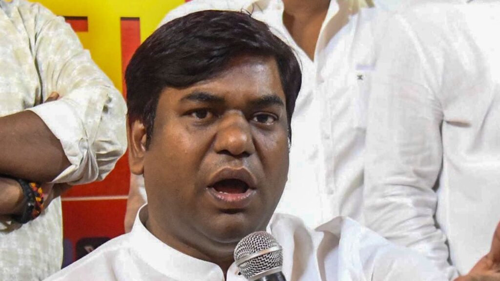 राहुल-तेजस्वी के साथ खुश नहीं है मुकेश साहनी?जानिए सफाई देते हुए क्या कहा? 1 1000621994