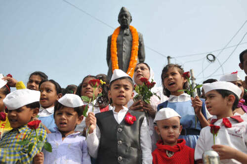 आज ही क्यों मनाया जाता है बाल दिवस?जानिए पूरी कहानी 1 1000623587