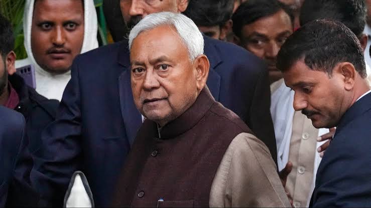 नीतीश कैबिनेट की बैठक में लिया जाएगा बड़ा निर्णय,विधानसभा का पहला सत्र बुलाए जाने के फैसले पर लगेगा मुहर 1 1000627829