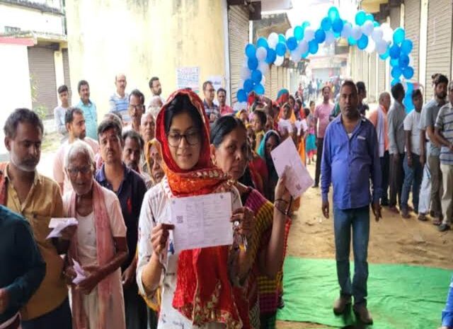  अब तक हुए 60.18 फीसदी मतदान,कड़ा दिखा मुकाबला