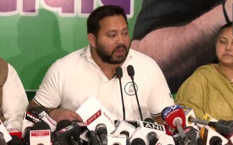 इस बार नौकरी वाली सरकार लाने जा रहे हैं,तेजस्वी प्रेस कॉन्फ्रेंस कर दिया बड़ा बयान