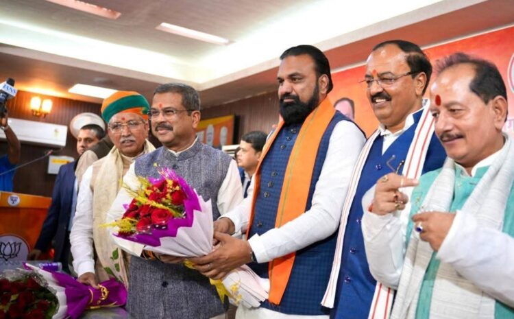  भाजपा विधायक दल के नेता चुने गए सम्राट चौधरी,विजय सिन्हा को फिर से मिलेगा डिप्टी सीएम का पद!