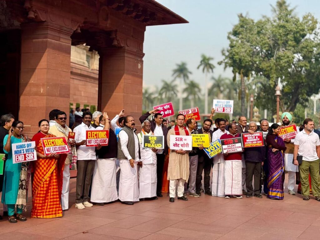 संसद में SIR पर चर्चा को लेकर खूब हुआ वार-पलटवार,वंदे मातरम पर पहले चर्चा चाहती है सरकार 1 1000633161