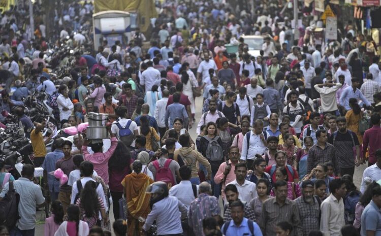  घुसपैठियों की पहचान कर डिटेंशन सेंटर में रखेगी योगी सरकार,घर-घर जाकर चेक किए जा रहे है कागज