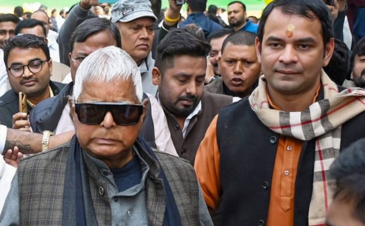 मकर संक्रांति पर तेज हुई बिहार की पॉलिटिक्स,तेजप्रताप के यहां पहुंचे कई दिग्गज नेता