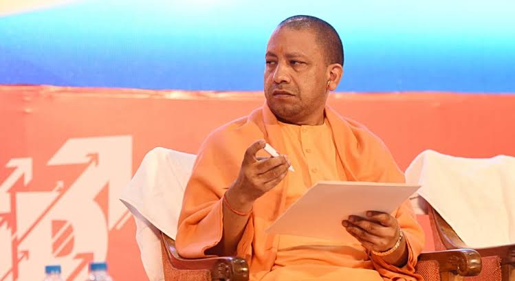  शंकराचार्य अविमुक्तेश्वरानंद से माफी मांगेगा यूपी प्रशासन,क्या हार गई योगी सरकार?