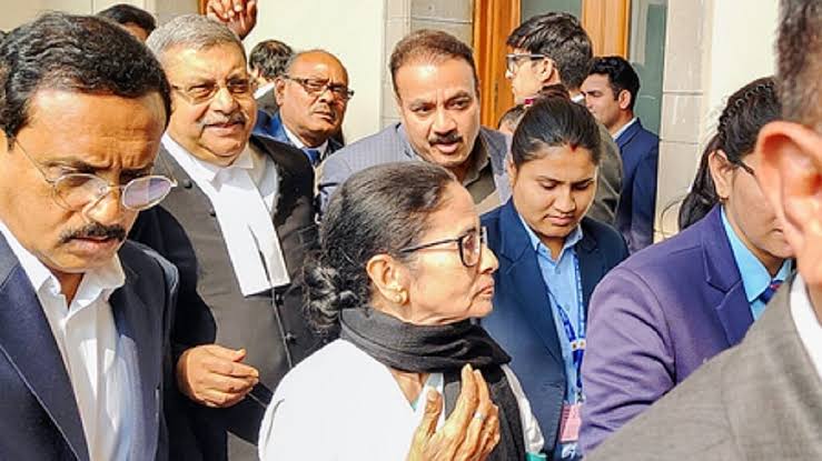  ममता बनर्जी के सामने कमजोर पड़ी चुनाव आयोग!जानिए अब आगे क्या होगा?