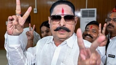 अनंत सिंह का दिखा शक्ति प्रदर्शन!समर्थकों ने दिखाई अपनी खुशी 1 1000705832