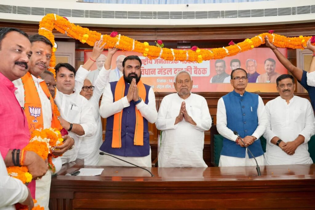 बिहार के सीएम बनने वाले सम्राट की पूरी कहानी,जानें कैसे शुरू हुई थी सियासी कैरियर? 1 1000042438