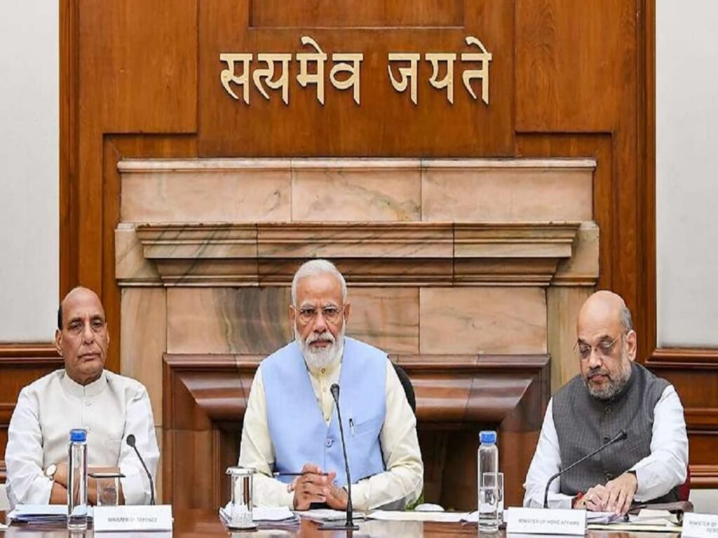 पीएम मोदी की अध्यक्षता में आज शाम होगी कैबिनेट बैठक,पेट्रोल-गैस और मंत्रिमंडल में बदलाव को लेकर होगा फैसला! 1 1000050229