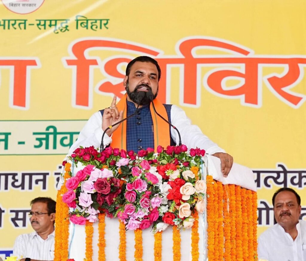 सीएम सम्राट पर हमलावर हुए प्रशांत किशोर,बोले-मुख्यमंत्री बदल जाने से बिहार की हालात नहीं बदलने वाले.. 1 1000050242