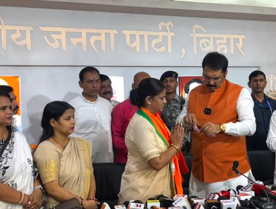 रितु जायसवाल को भाजपा में मिलेगी बड़ी जिम्मेदारी,राजद के खिलाफ चलाएंगी अभियान? 1 1000051201