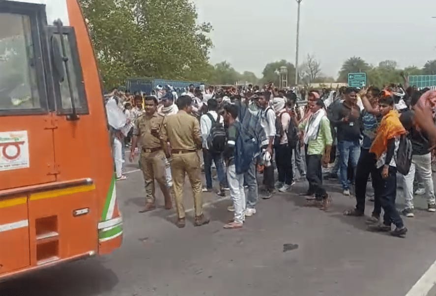 छात्रों के भविष्य से सरकार क्यों कर रही है खिलवाड़?SSC GD परीक्षा में फिर से खुली सिस्टम की पोल 1 1000051346