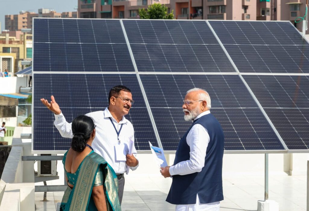 PM सूर्य घर योजना से लाखों घर हुआ जगमग,मुफ्त बिजली और सब्सिडी का लेना है फायदा तो जल्द करें अप्लाई! 1 1000052097