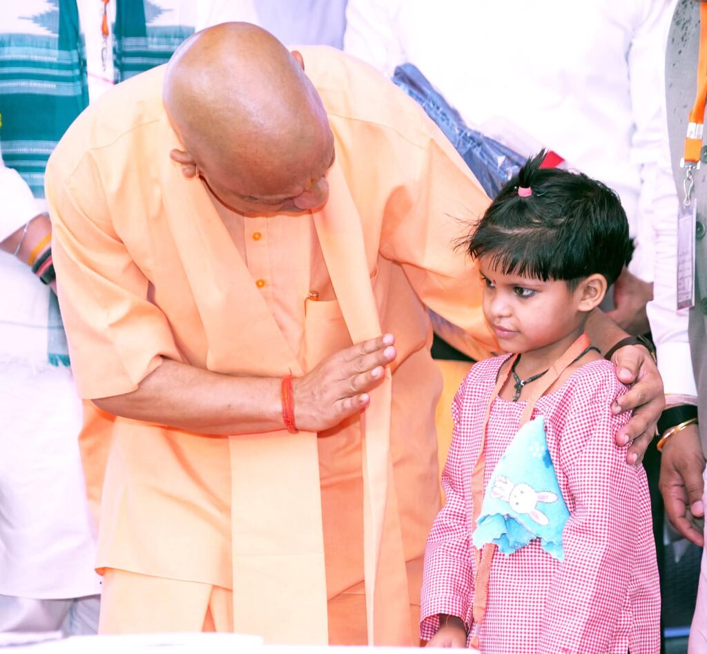 हिंदू-विहीन कर दिए गए थे,अखिलेश पर बरसे सीएम योगी-महापुरुषों की जन्मजात विरोधी रही है सपा 1 1000776792