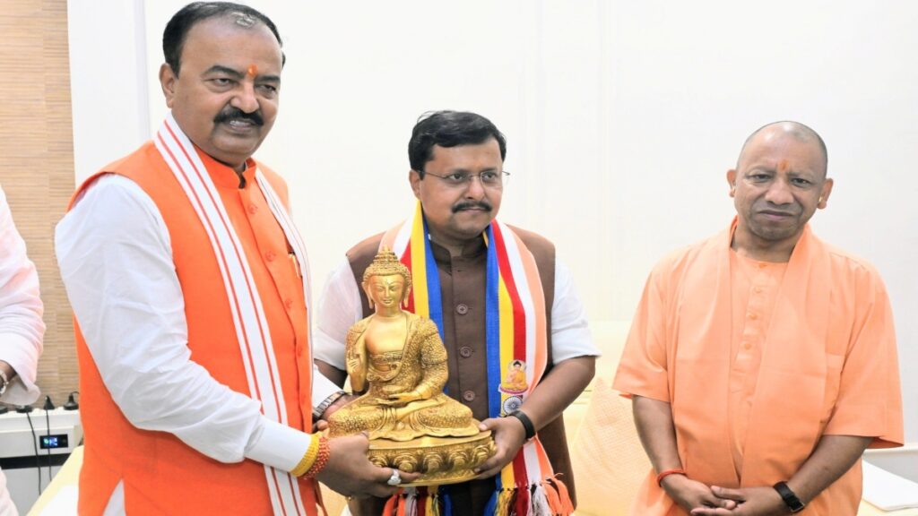 यूपी में पूर्वांचल क्यों बना बिहार की पार्टियों का पसंदीदा?JDU ने शुरू की चुनावी तैयारी 1 1000782771