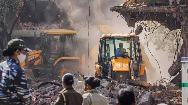 भारत-पाक सीमा पर बने धार्मिक स्थलों को लेकर बहस हुई तेज,तोड़े जाएंगे 180 दरगाह-मस्जिद 1 1000787765