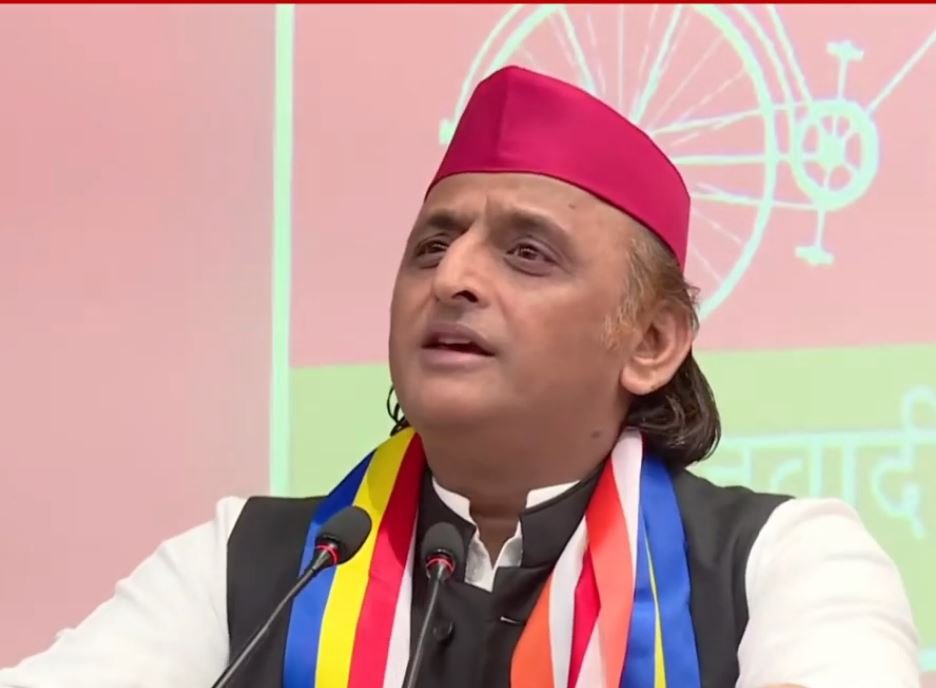 यूपी चुनाव में ब्राह्मणों के जरिए सत्ता तक पहुंचेंगे अखिलेश,खेल दिया बड़ा राजनीतिक दांव 1 1000804403