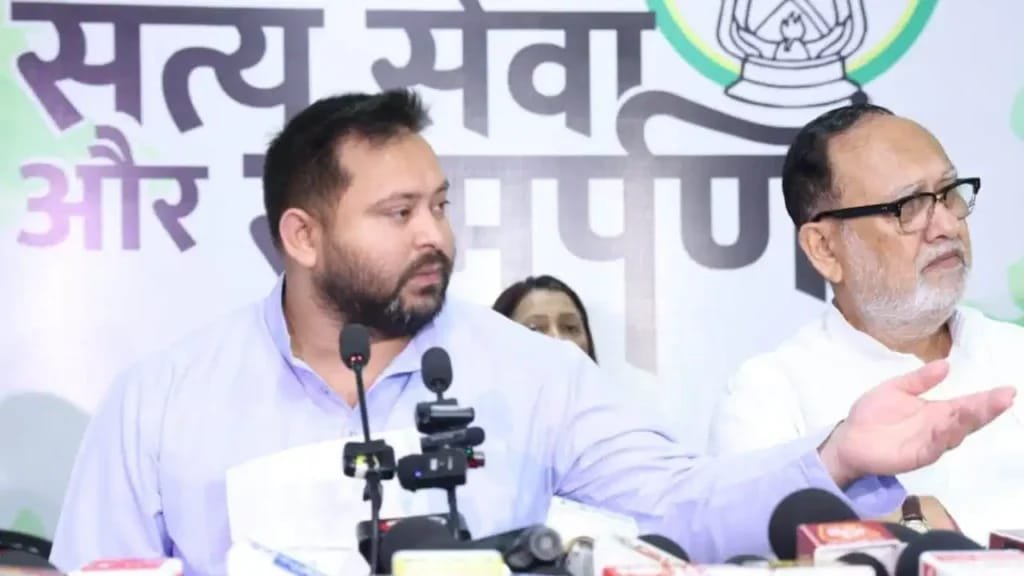 तेजस्वी के राजभवन मार्च पर भड़की भाजपा,बोले संजय सरावगी-वो अपना राजनीतिक करियर बचाओ मार्च कर रहे हैं 1 1000819385