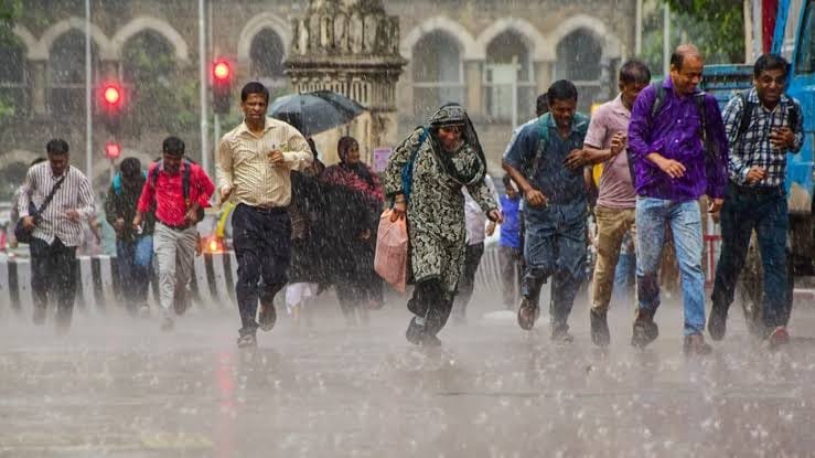 चक्रवात की वजह से मॉनसून ने ली अंगड़ाई,बिहार में भी होगी झमाझम बारिश 1 1000857155